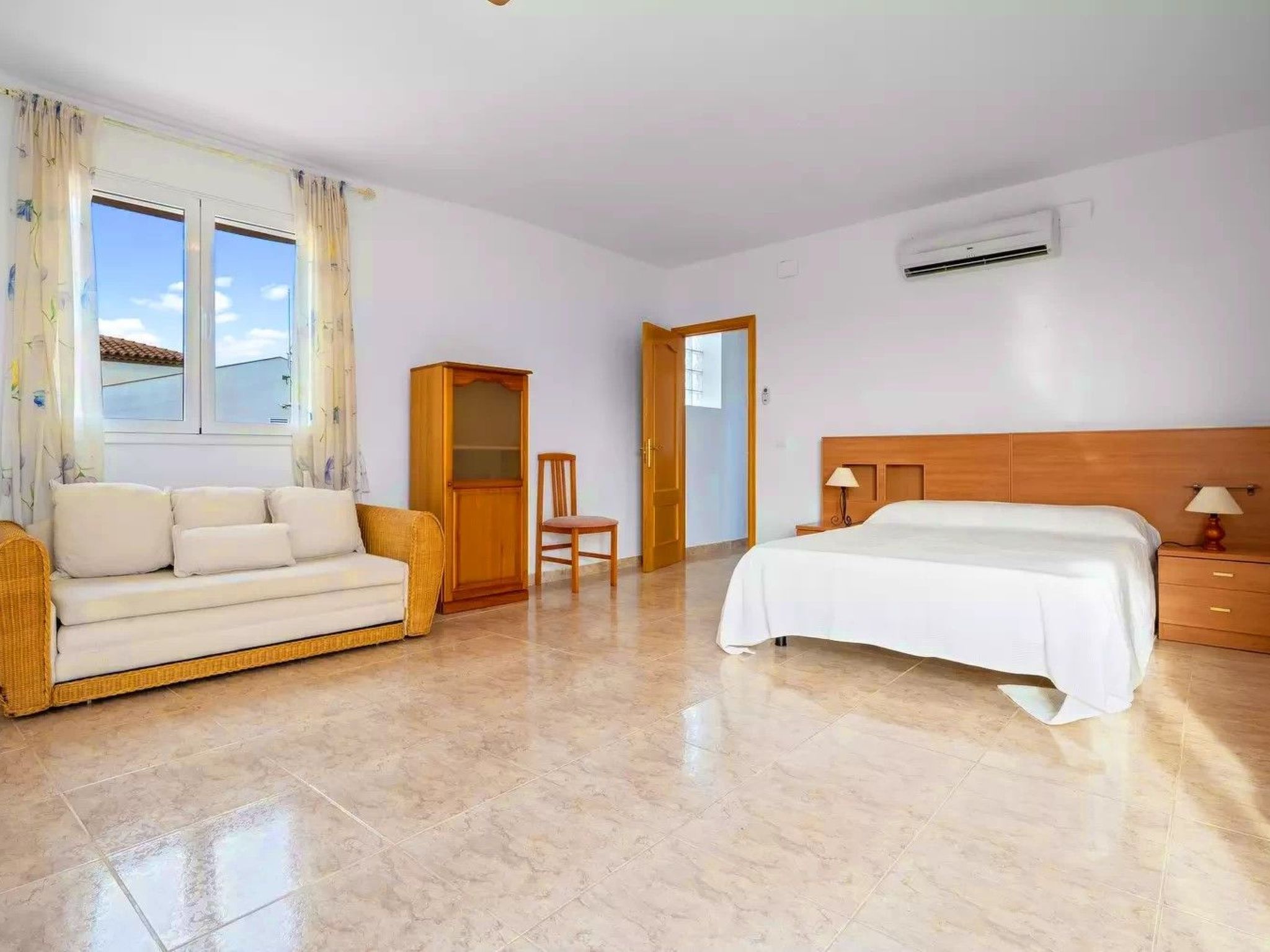 Vila Manuela mit Kli-Image-tags.info