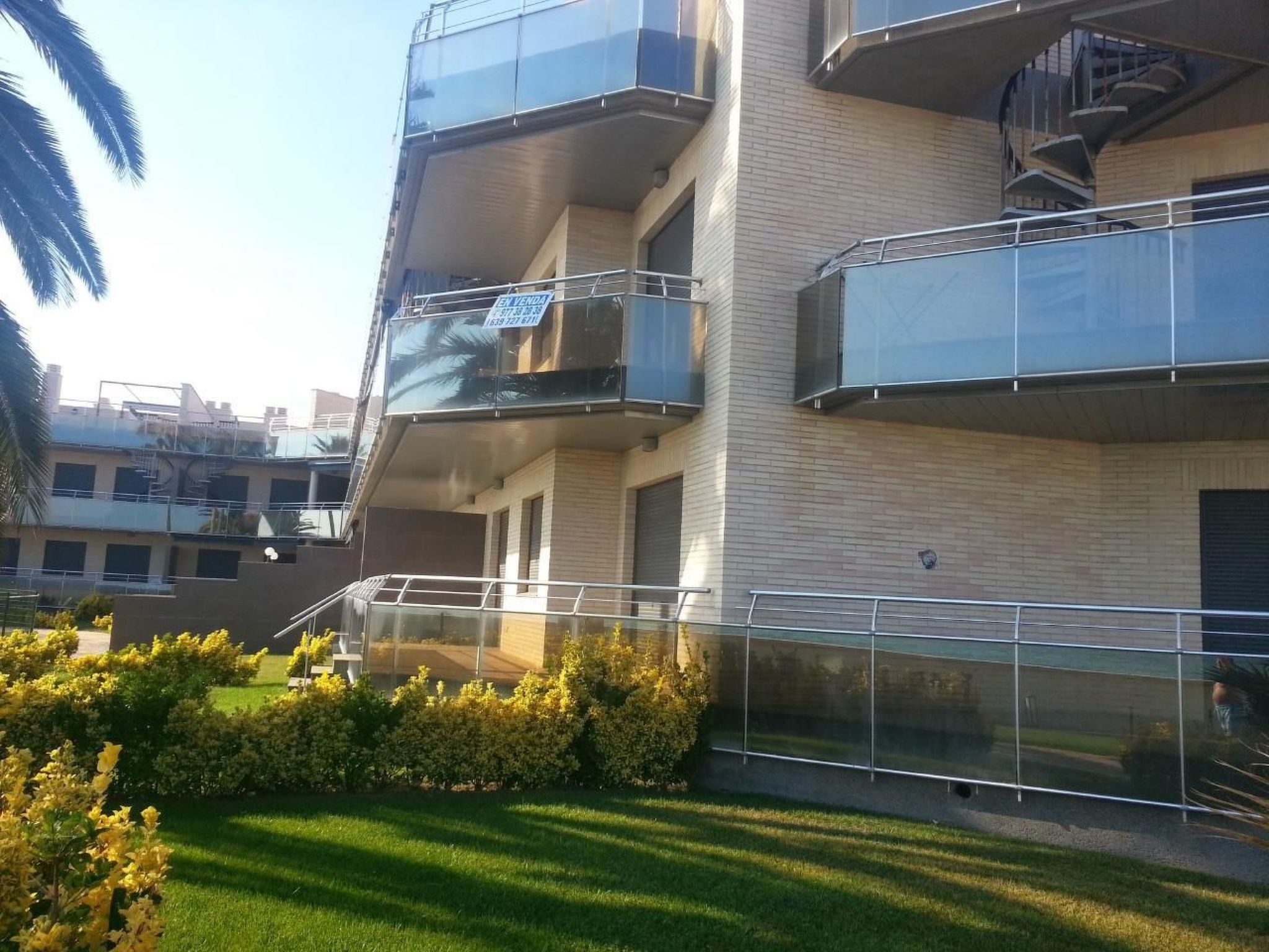 Photo of LUXUS APPARTMENT MIT MEERSICHT AUS DER TERRASSE