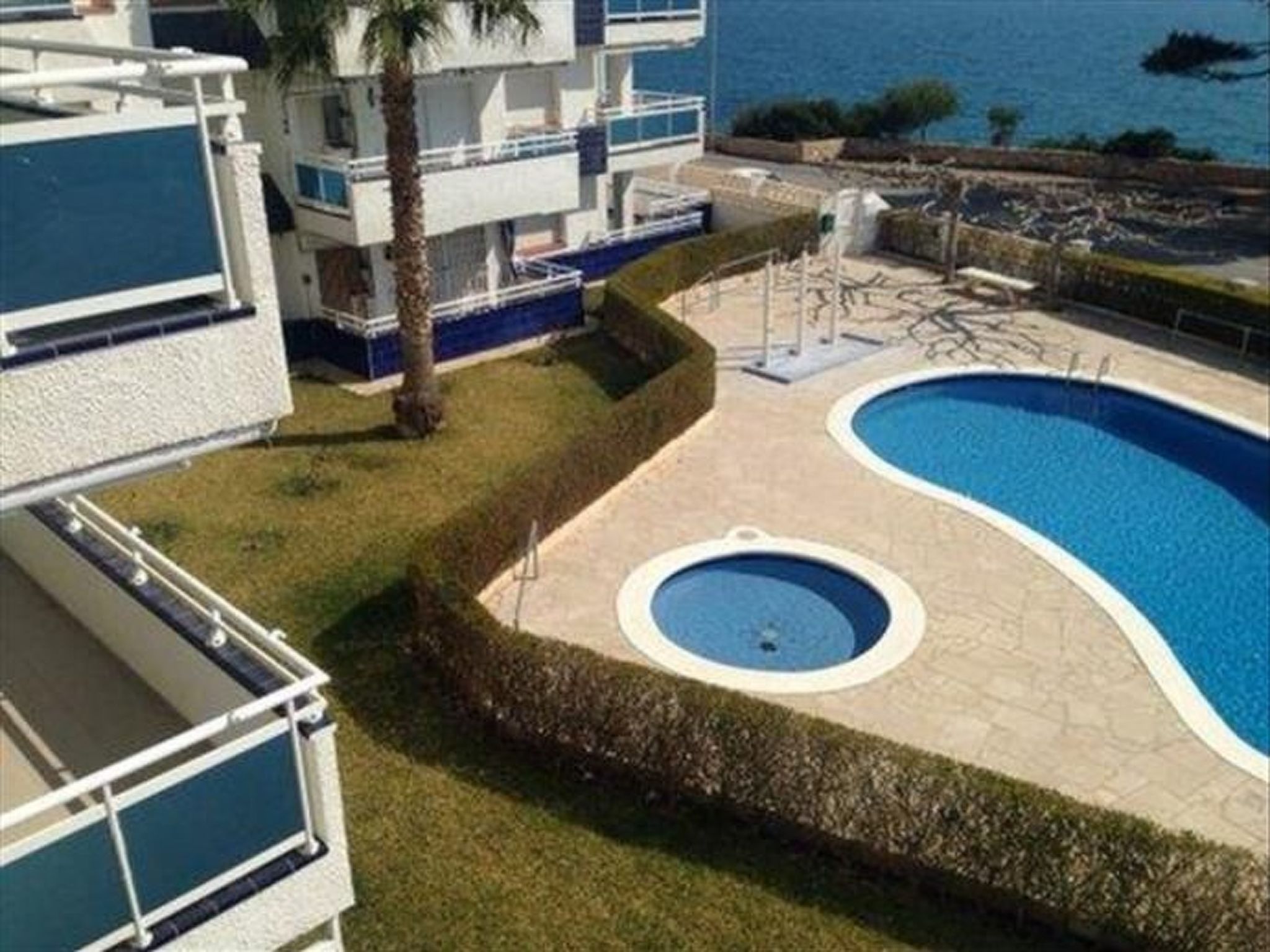 Schöne Ferienwohnung mit Balkon, Costa Dorada-Drinnen