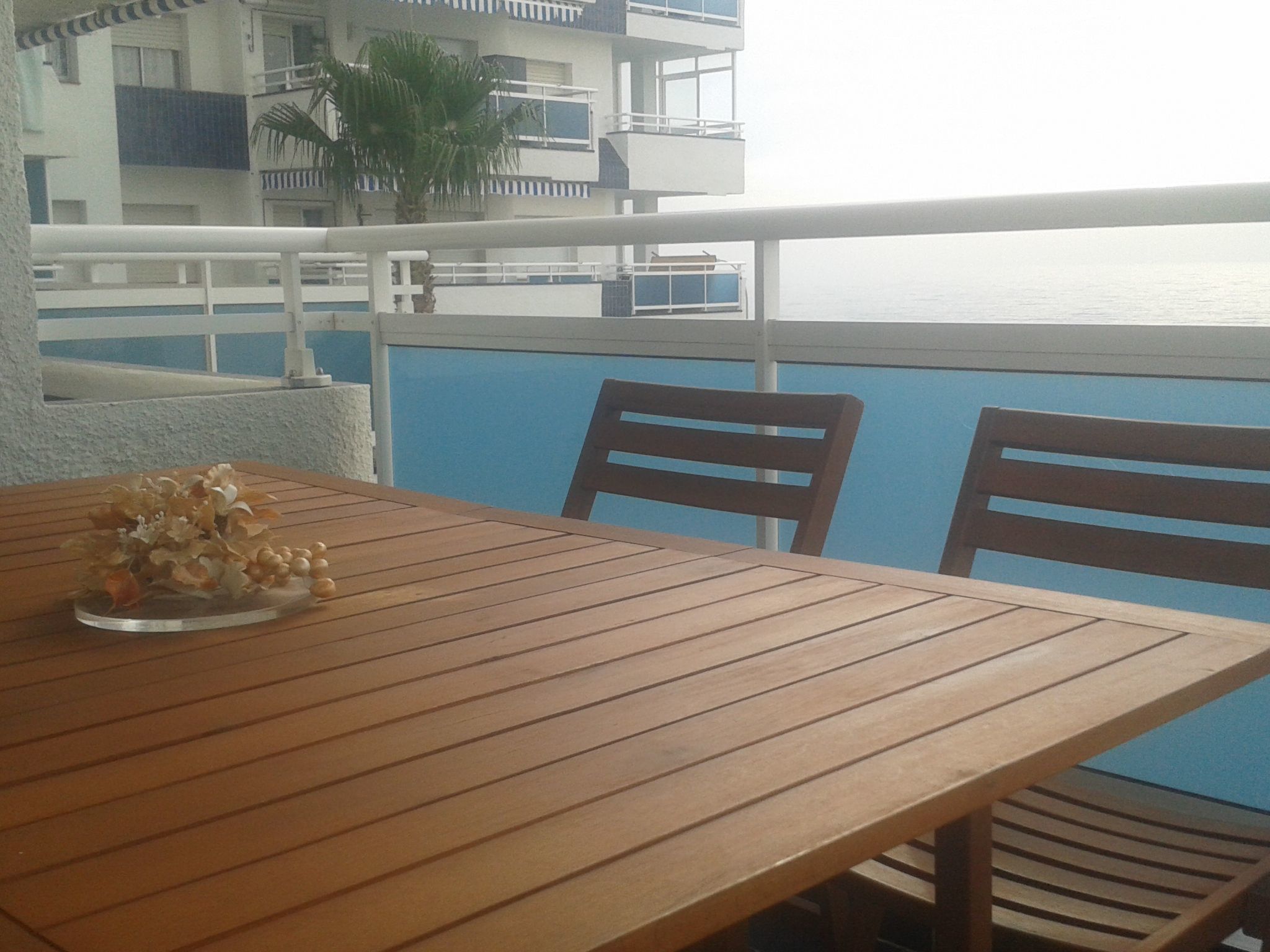 Schöne Ferienwohnung mit Balkon, Costa Dorada-Drinnen