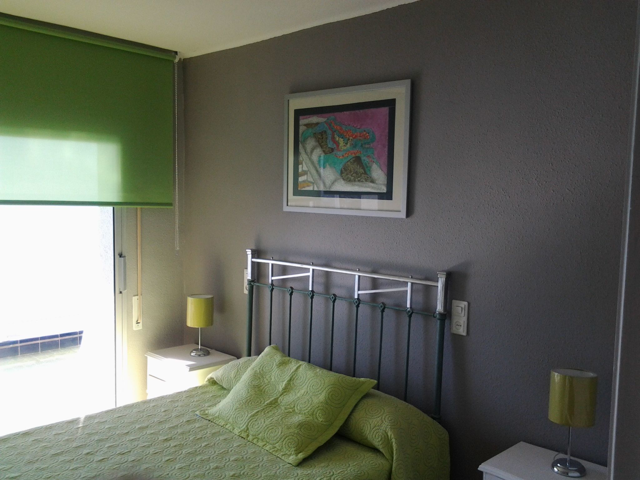 Schöne Ferienwohnung mit Balkon, Costa Dorada-Drinnen