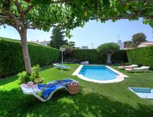 Casa de vacaciones Montalt VI