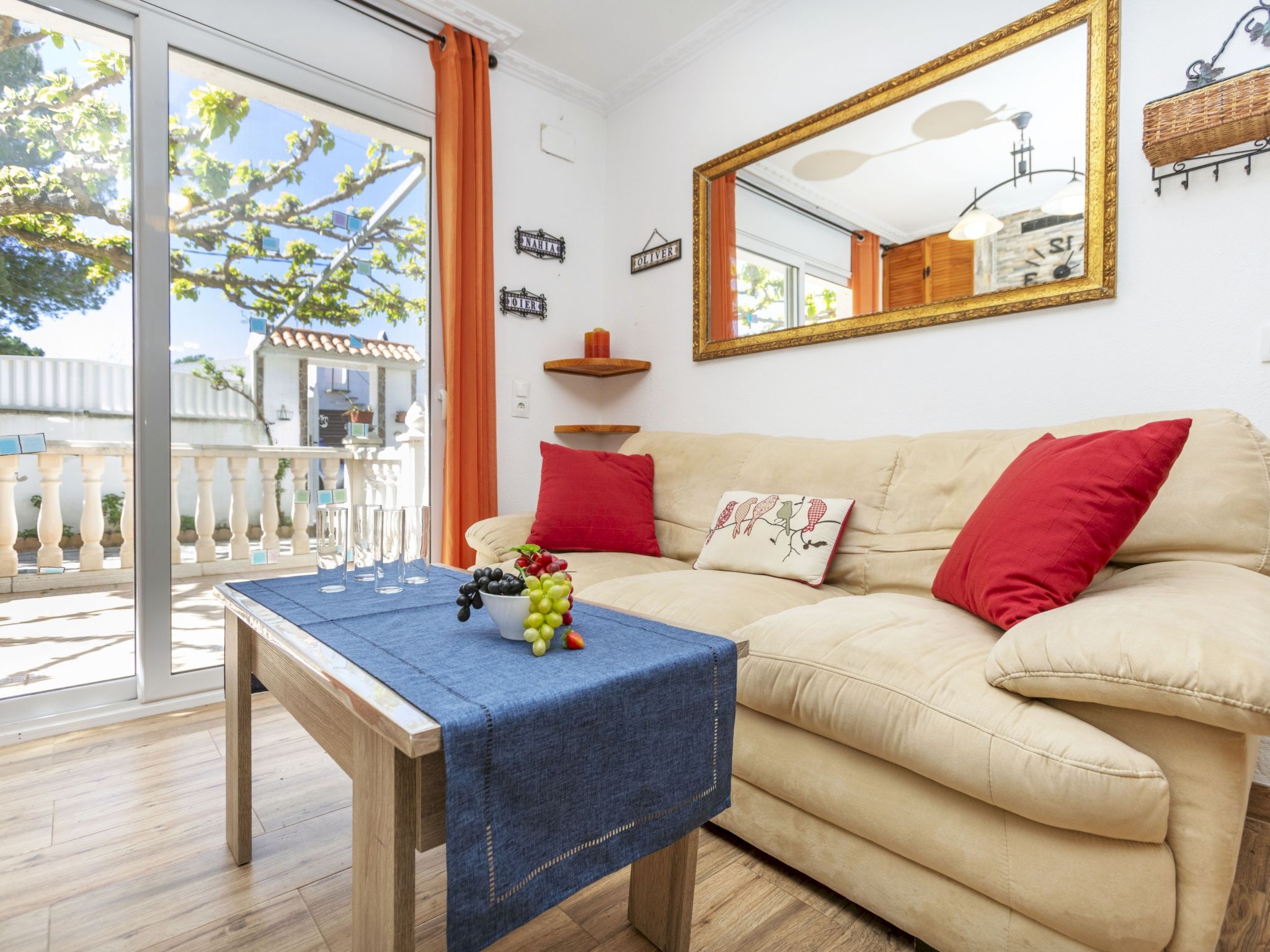 Photo of Palmera III