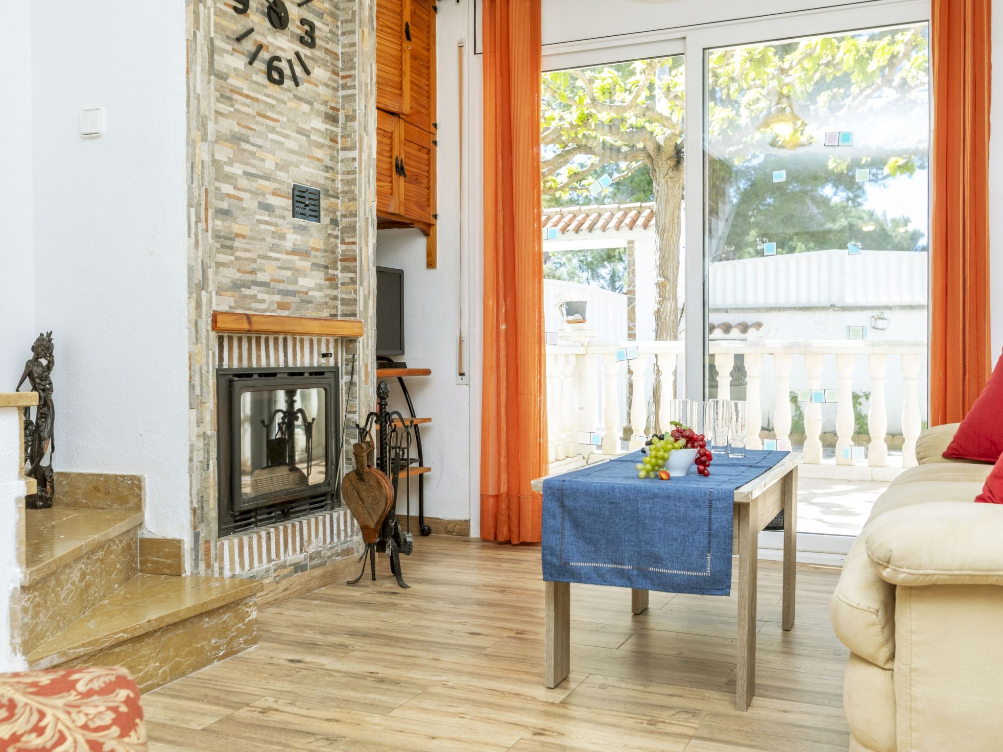 Photo of Palmera III