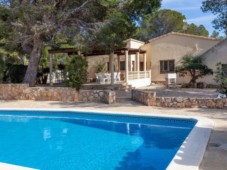 Search and Stay destination Les Tres Cales, CT - Spain from AU$ 425. Villa Illot