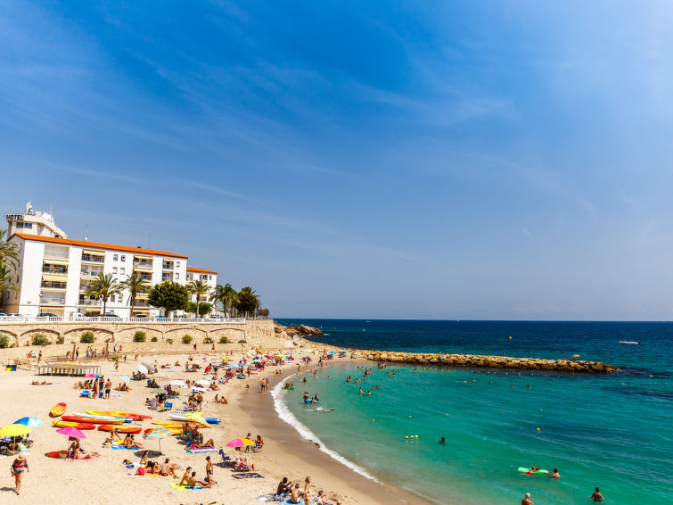 Marina Sant Jordi Apartment in L'Ametlla de Mar