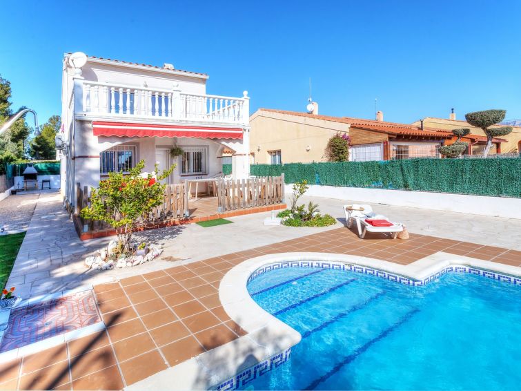 Search and Stay destination Les Tres Cales, CT - Spain from AU$ 317. Villa Maria