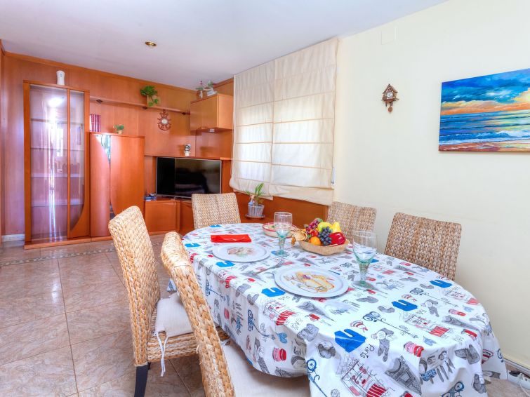 Search and Stay destination Les Tres Cales, CT - Spain from AU$ 317. Villa Maria