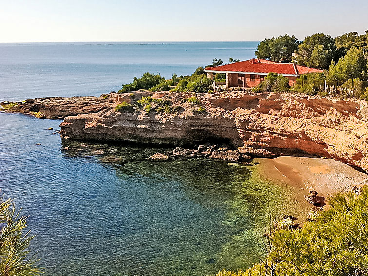 Дом Roques Dorades