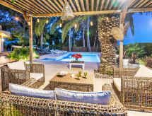 Ferienhaus Platja Calafato