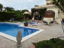 Vrijstaande villa met privézwembad op 100 meter van de zee in L'Ametlla de Mar - thumbnail 3