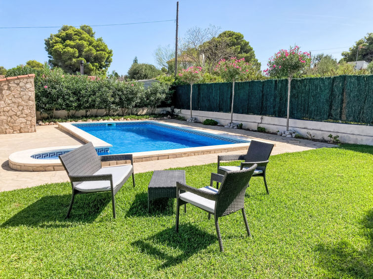 Bergzicht en rust in Casa Blumer, vakantiehuis in L'Ametlla de Mar in L'Ametlla de Mar