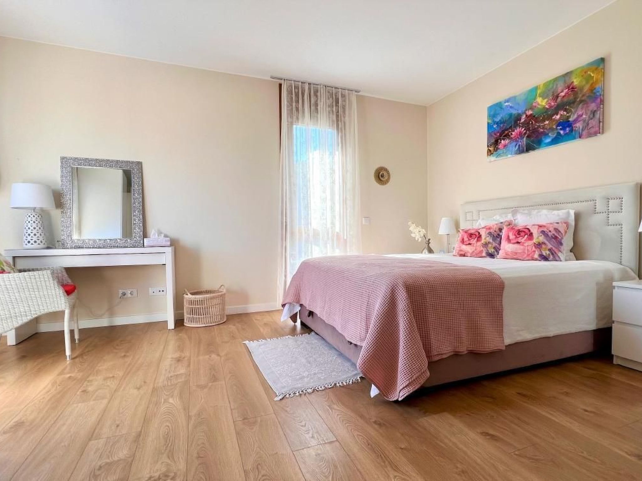 CASA TRES CALES-Inside