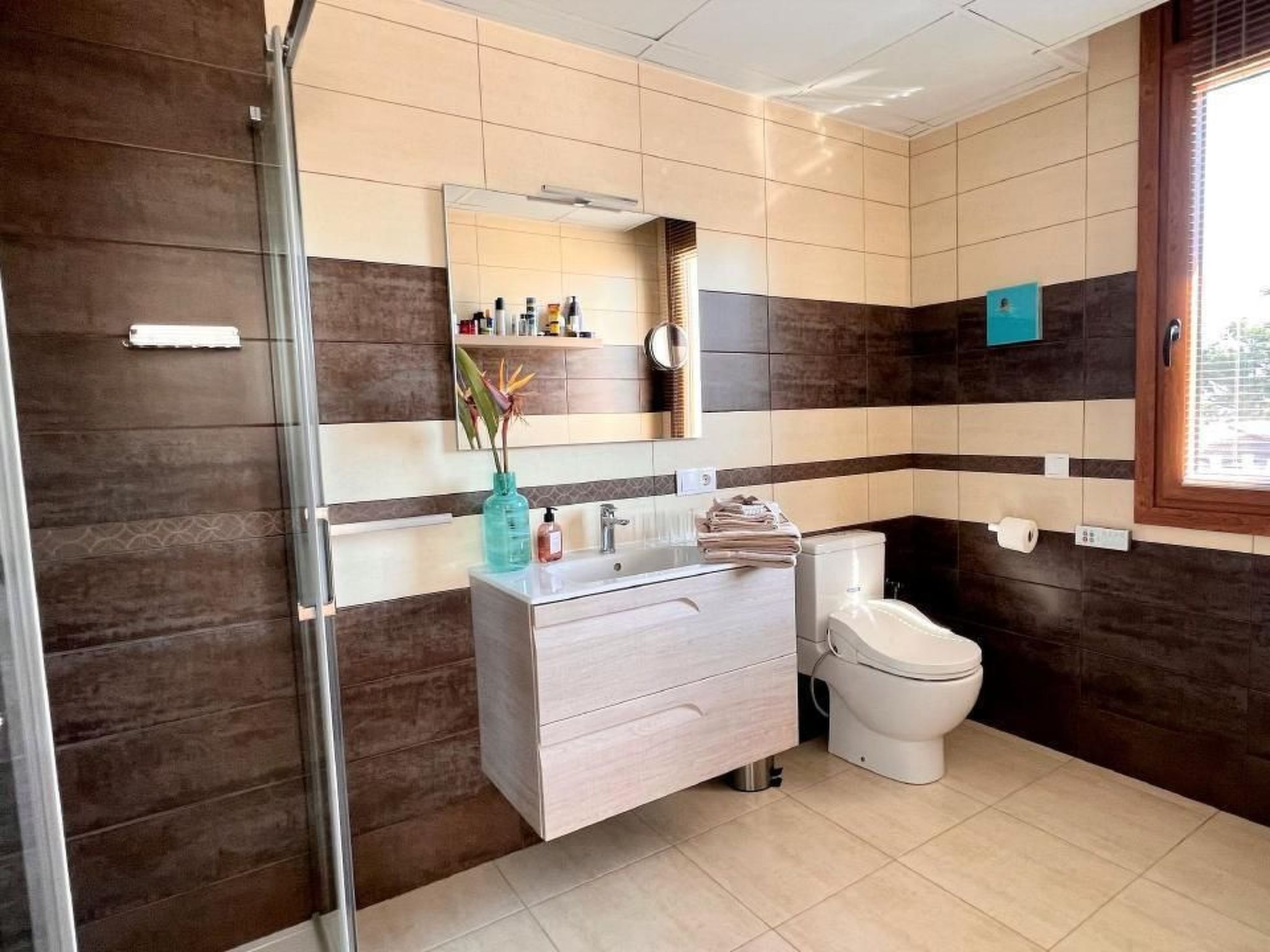 CASA TRES CALES-Image-tags.info