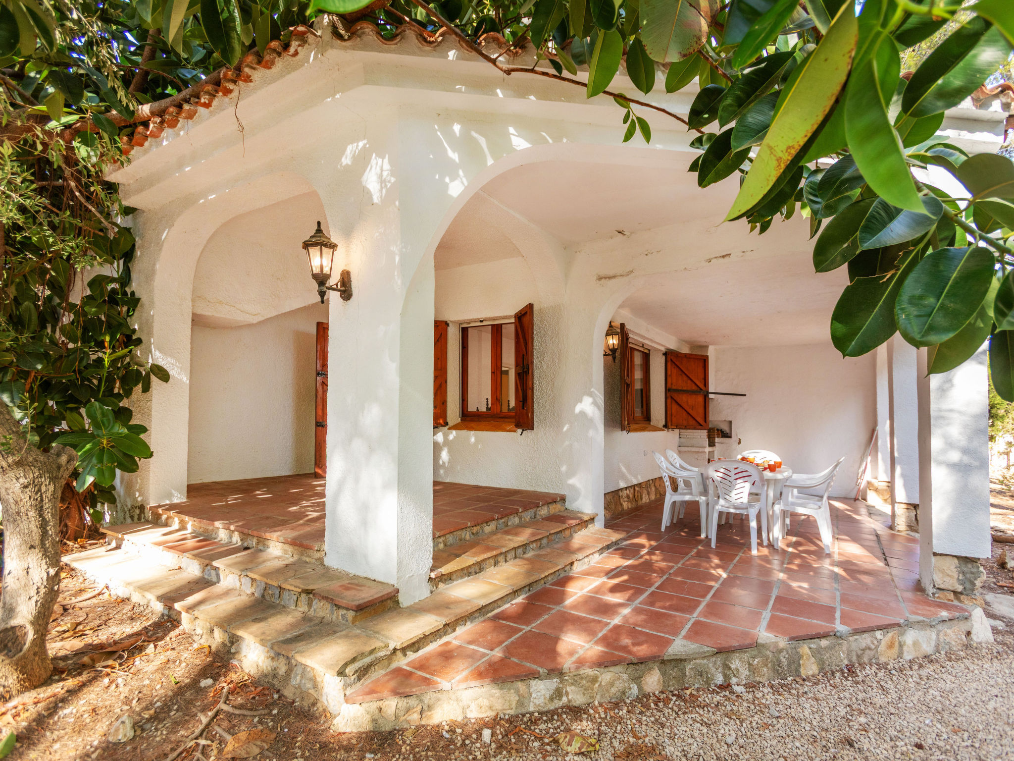 Villa Pinos - Buiten