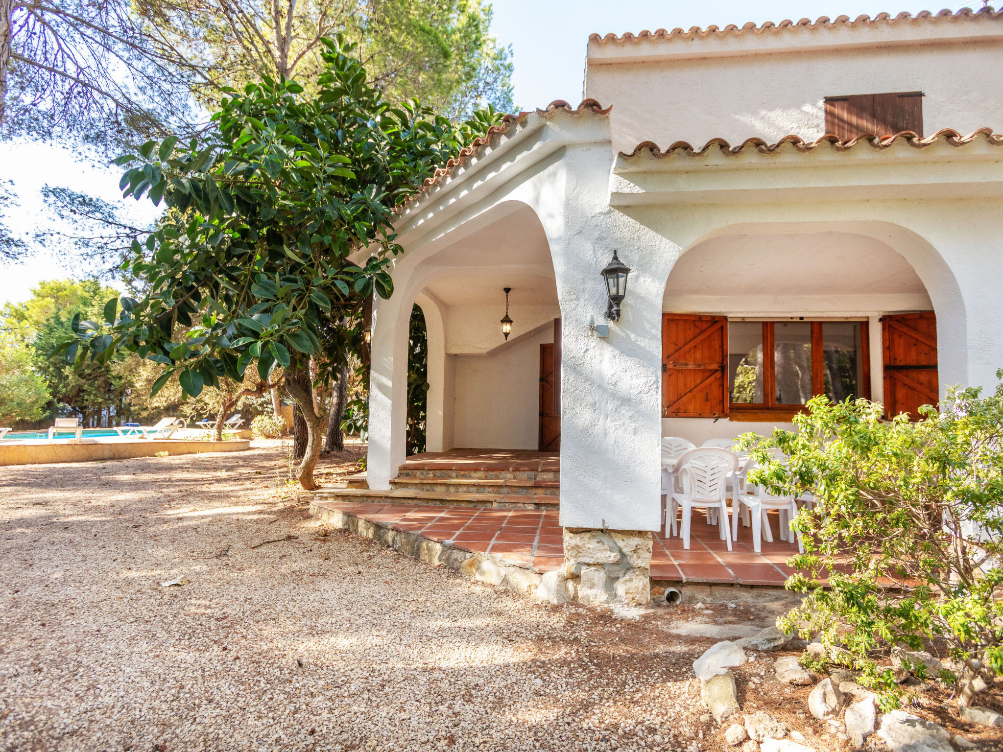 Villa Pinos - Buiten