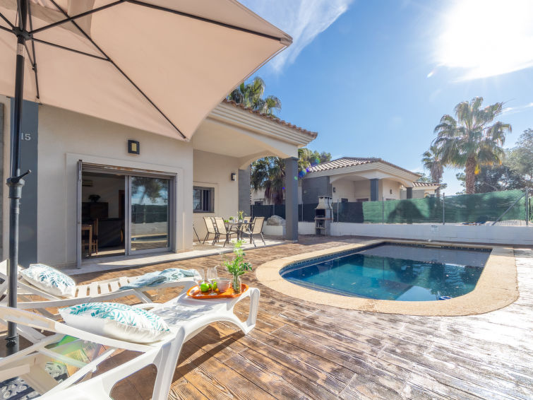 Search and Stay destination Riumar, CT - Spain from AU$ 197. Gaviota 12