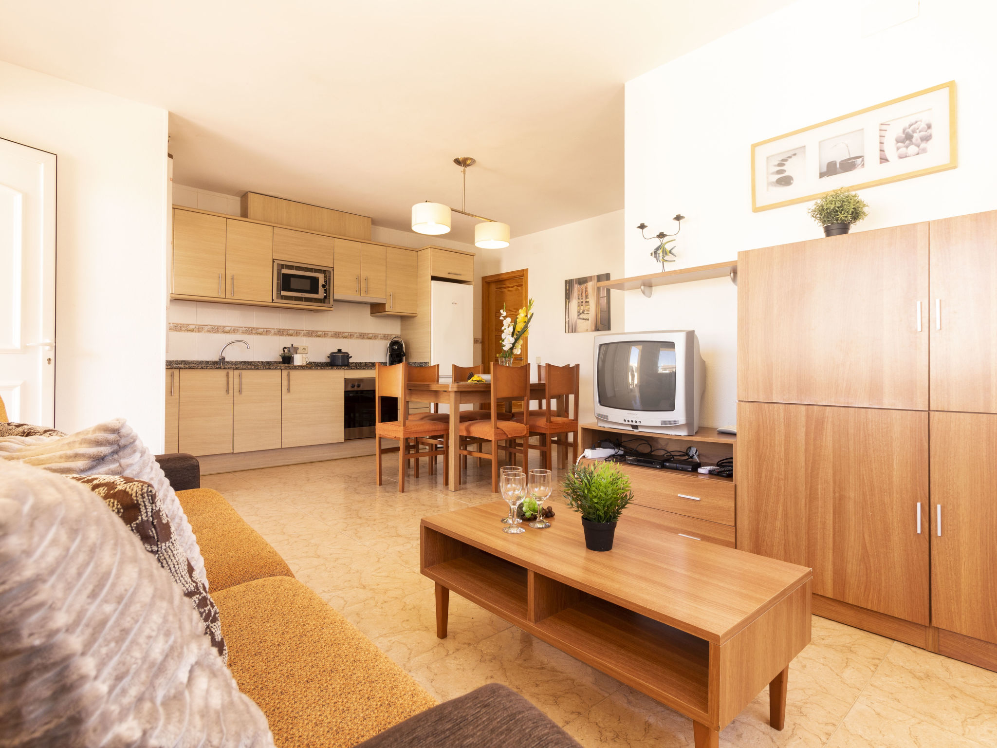 Kitchen / Dining Room