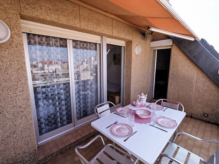 6-persoons appartement aan zee in L'Ampolla in L'Ampolla