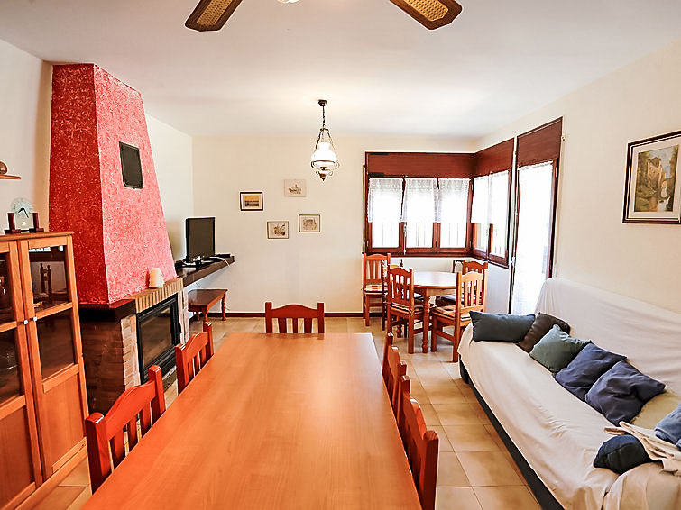Search and Stay destination L'Ampolla, CT - Spain from AU$ 314. El Rinconcito