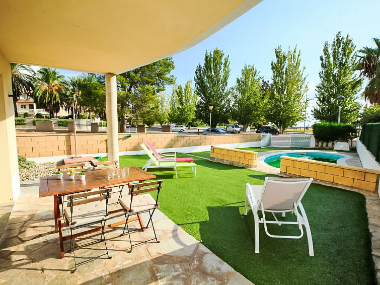 Search and Stay destination L'Ampolla, CT - Spain from AU$ 348. Mar