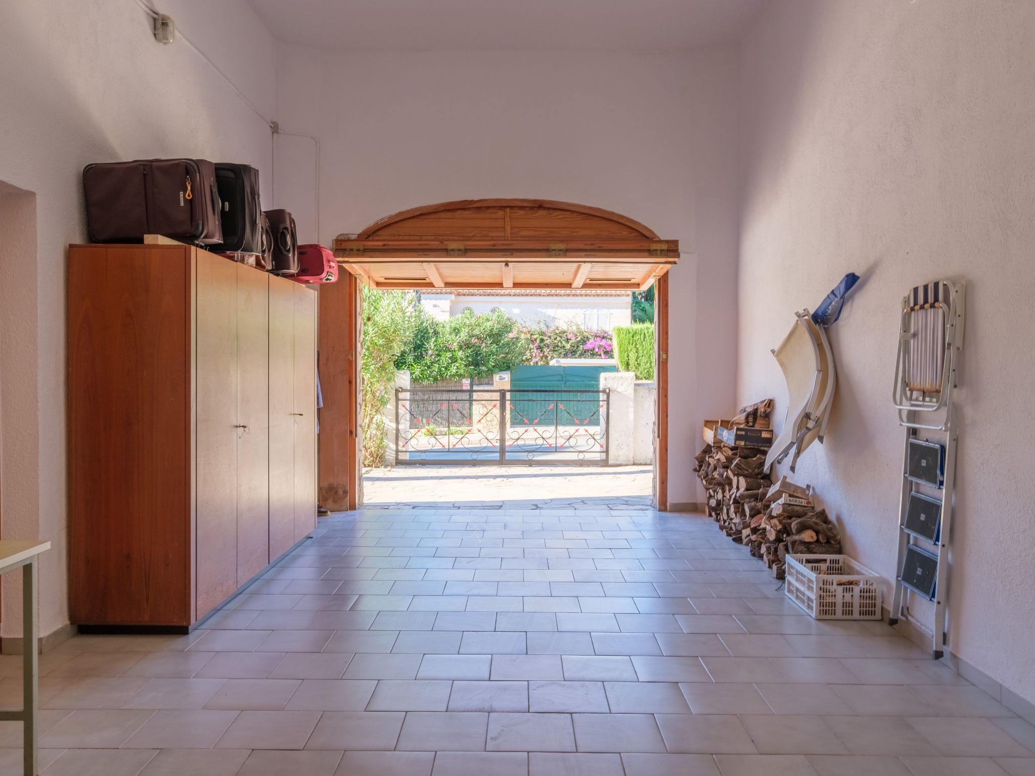 Imposante Ferienvilla mit großem Pool-Inside