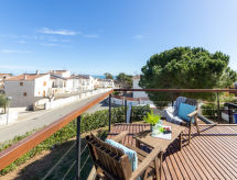 Mar Roig: Vrijstaande villa aan zee met privézwembad en tuin in L'Ampolla - thumbnail 1
