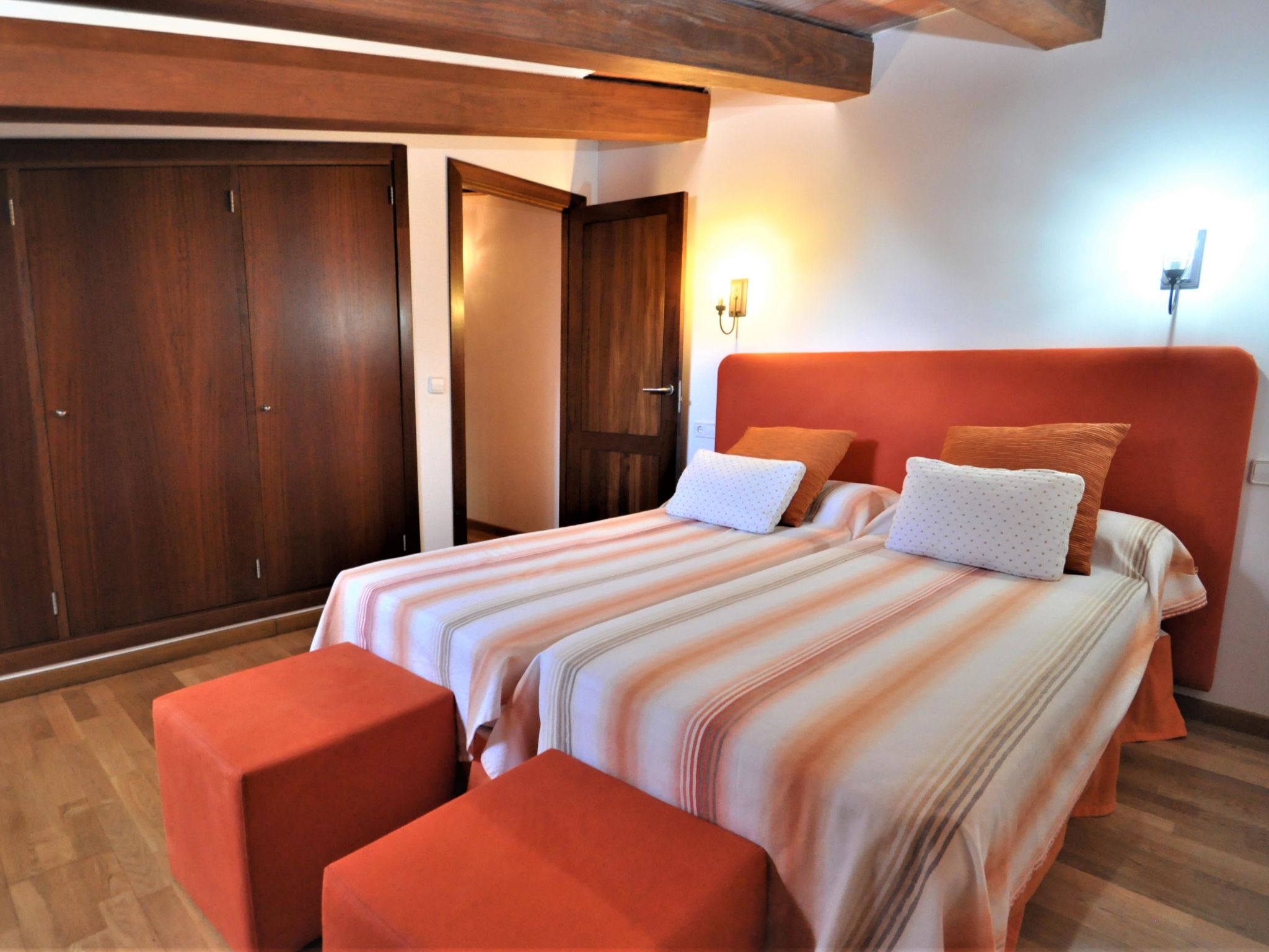 CAS BORRASSOS- Finca con piscina privada a 10 minutos de Palma.. BBQ. Wifi - Wi - Dedans