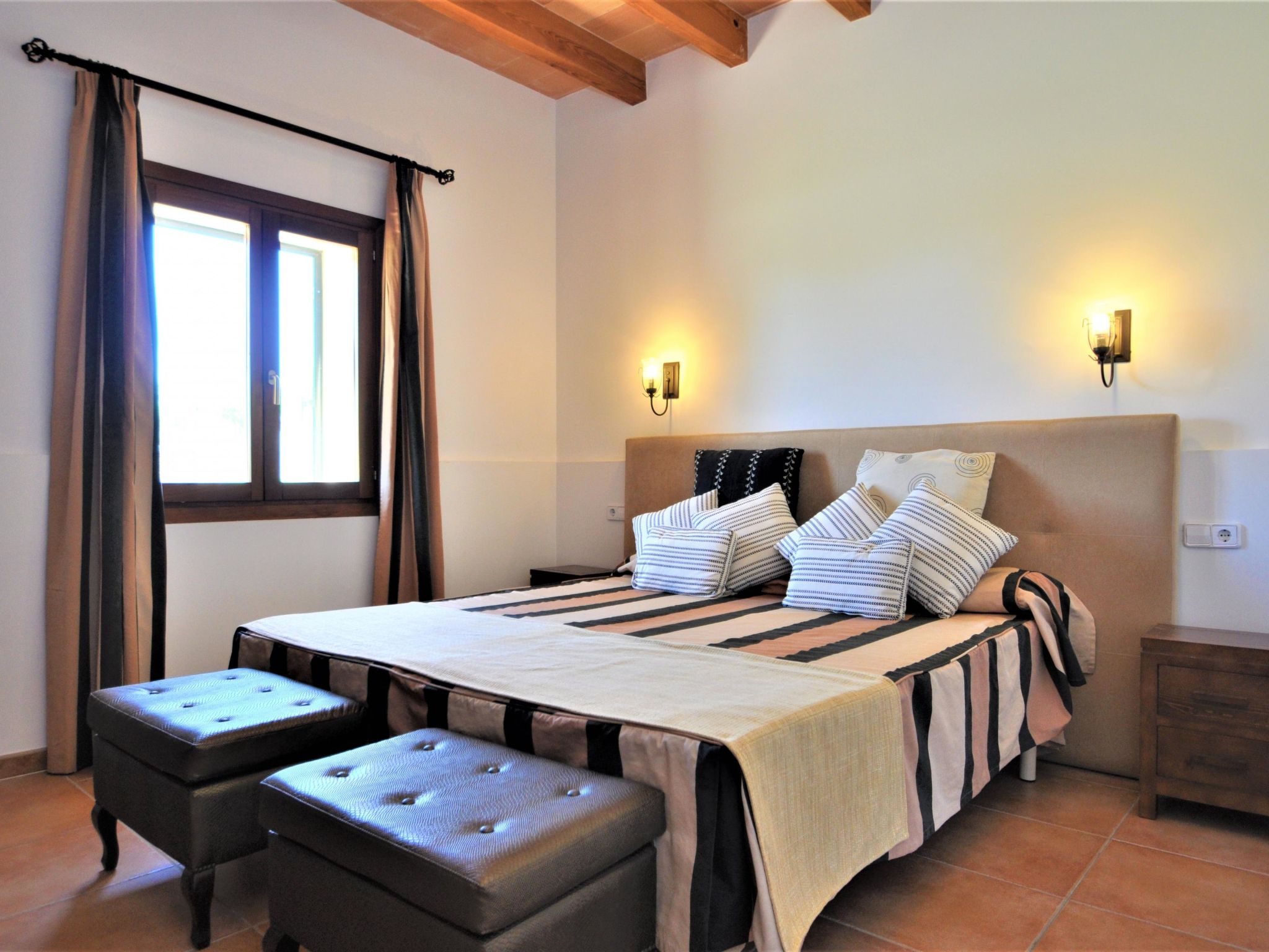 CAS BORRASSOS- Finca con piscina privada a 10 minutos de Palma.. BBQ. Wifi - Wi - Dedans