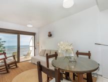 Direct aan zee in Benicarló: modern appartement met terras voor 4 personen - thumbnail 3