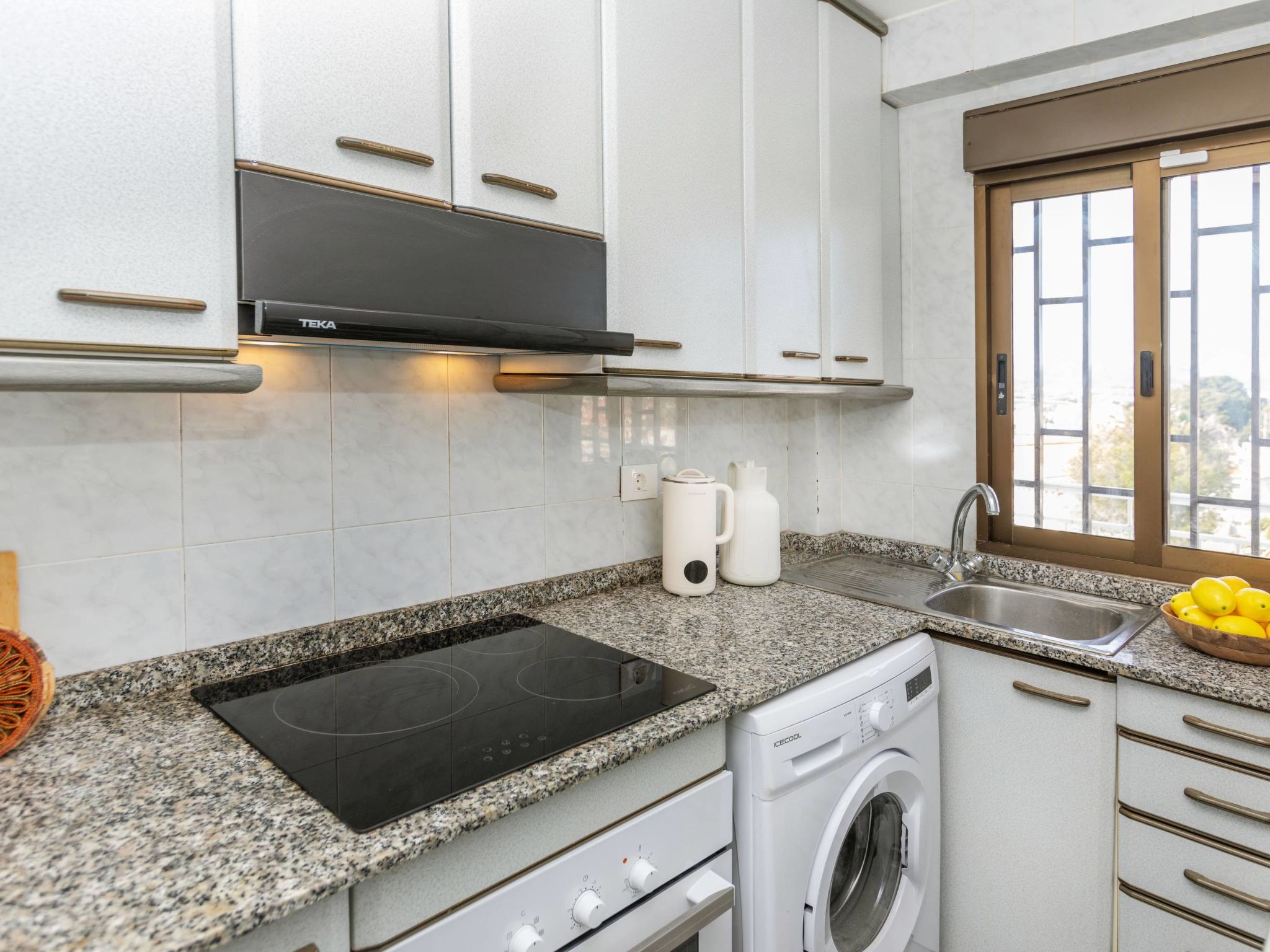 Direct aan zee in Benicarló: modern appartement met terras voor 4 personen - foto 12