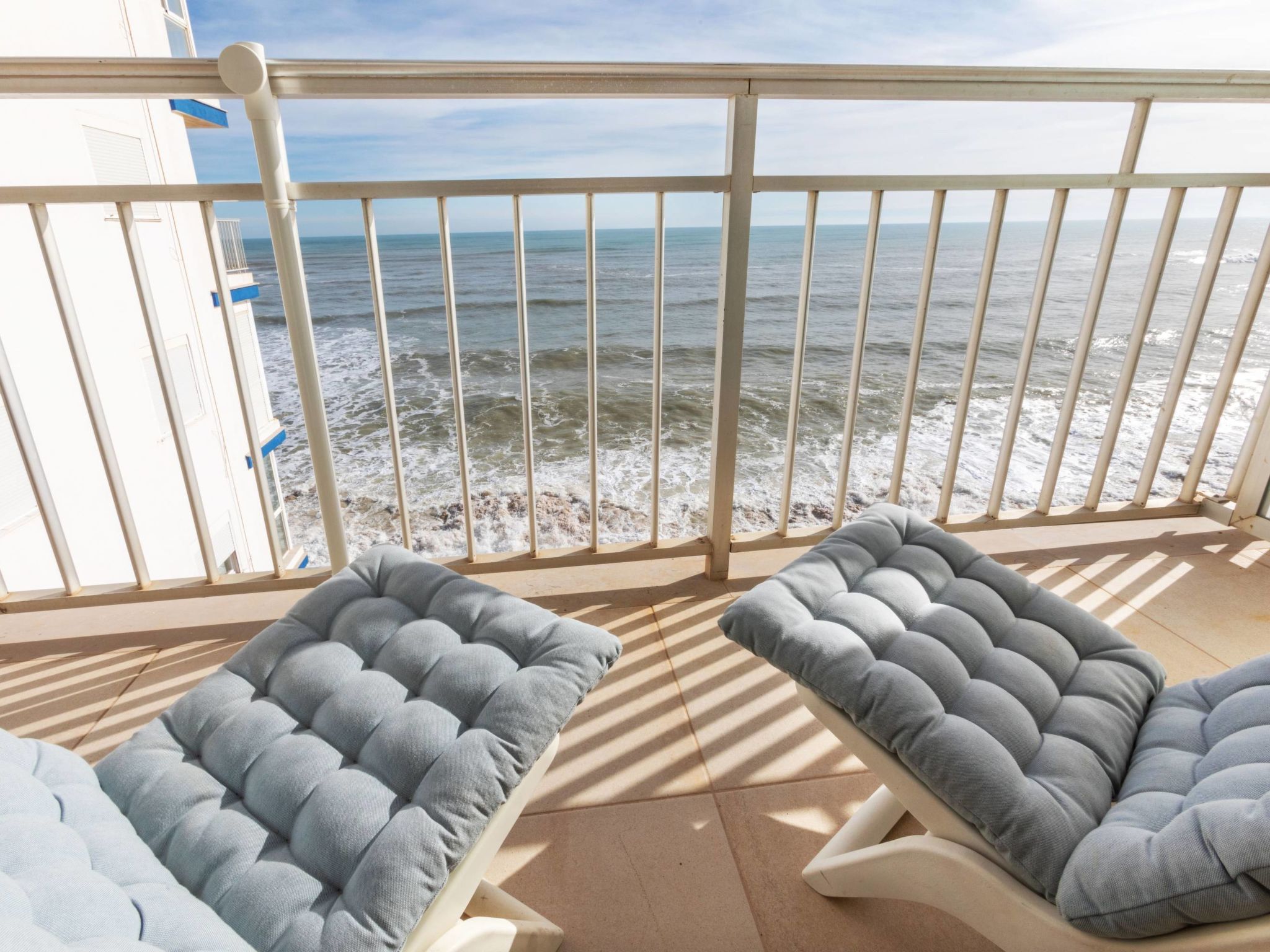 Direct aan zee in Benicarló: modern appartement met terras voor 4 personen - foto 19