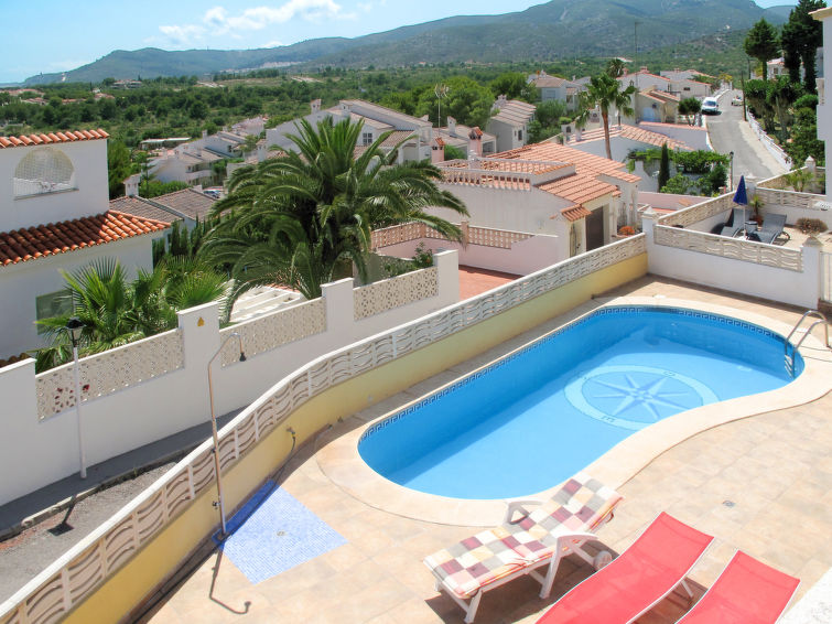 Search and Stay destination Peñíscola, VC - Spain from AU$ 222. Escudos