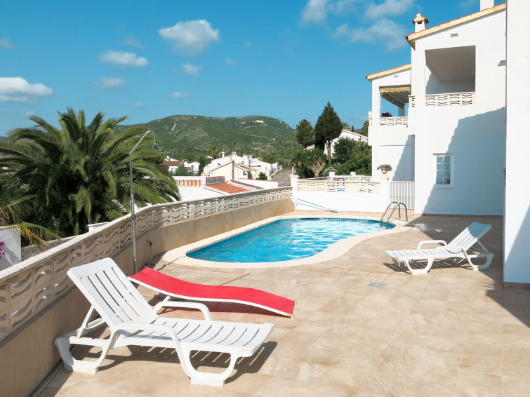 Search and Stay destination Peñíscola, VC - Spain from AU$ 223. Escudos