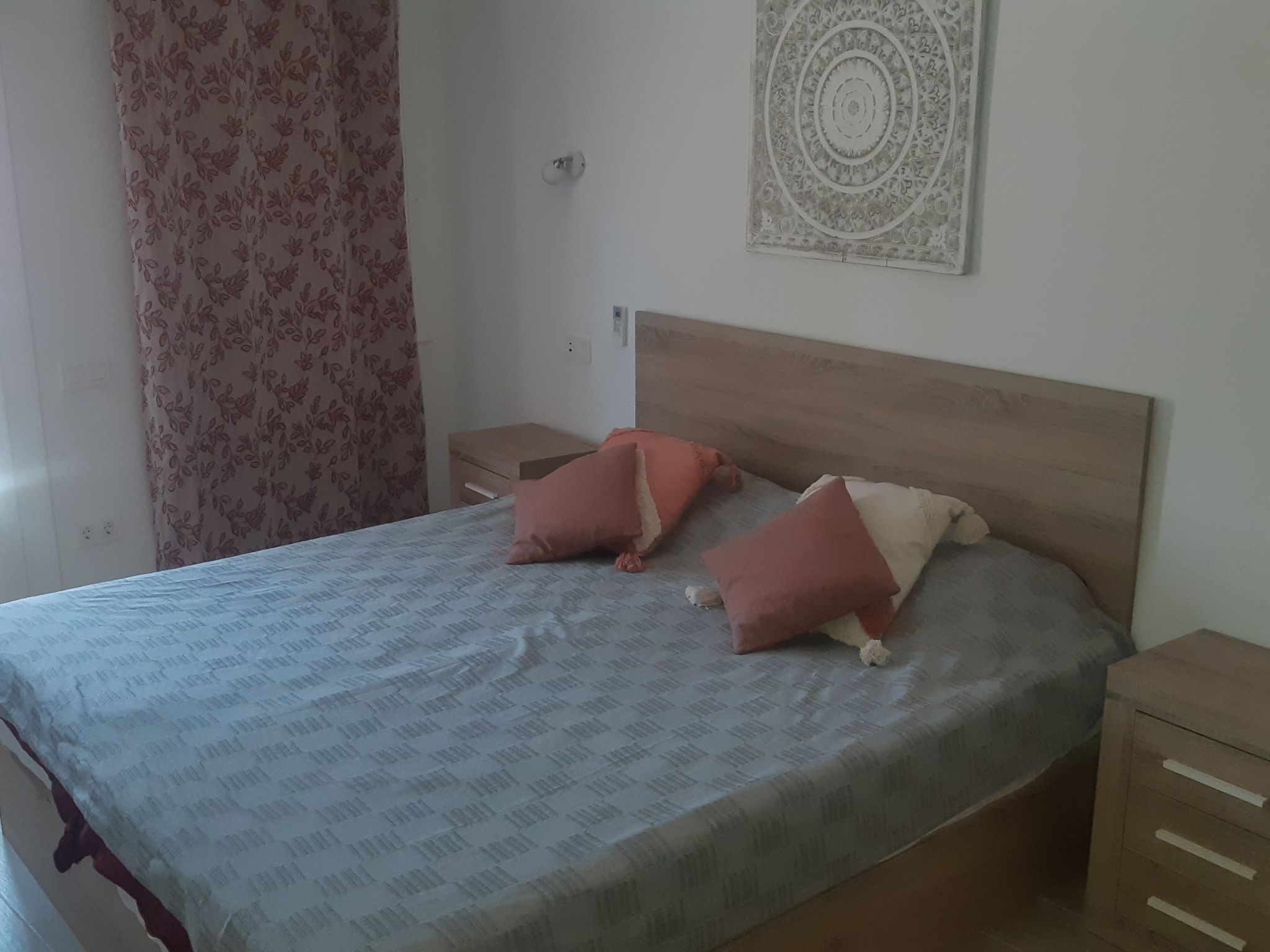 Traum-Ferienhaus mit Privat-Pool direkt am Meer - Binnen