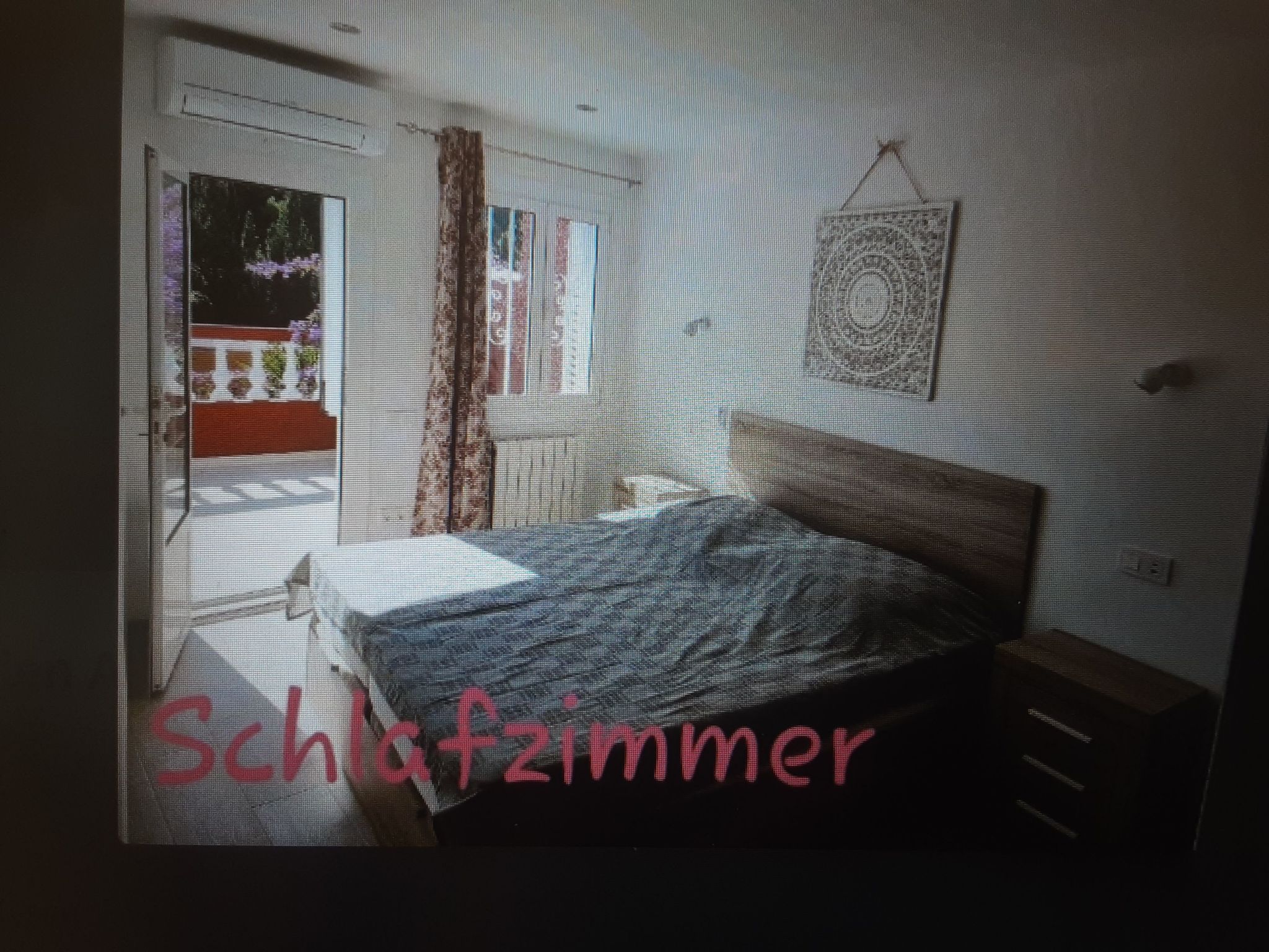 Traum-Ferienhaus mit Privat-Pool direkt am Meer - Binnen