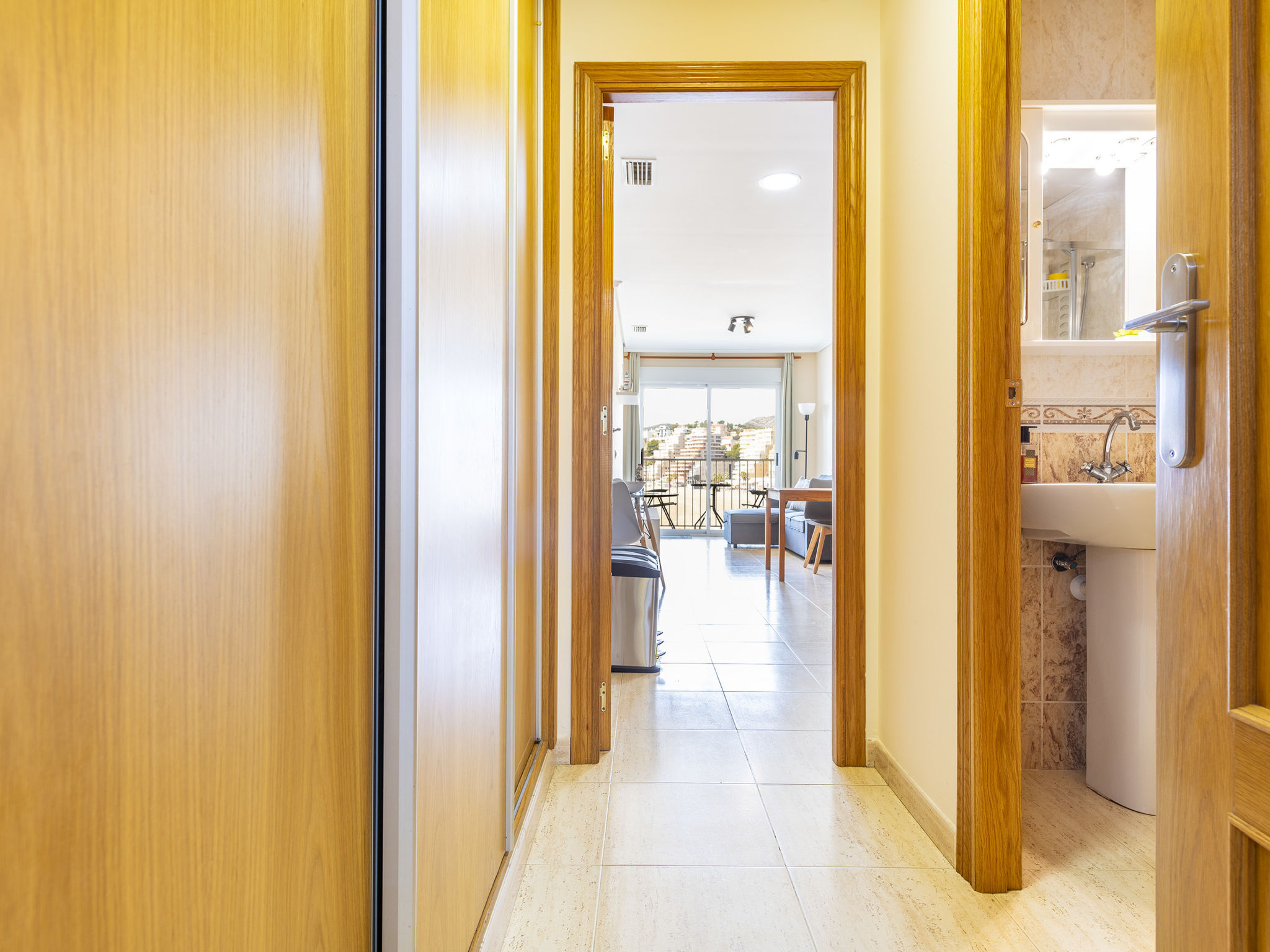 Appartement Grimaca Playa de la Concha – Cuisine et coin repas, photo 18 sur 23