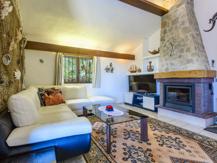 Search and Stay destination Orpesa, VC - Spain from AU$ 440. El Refugio