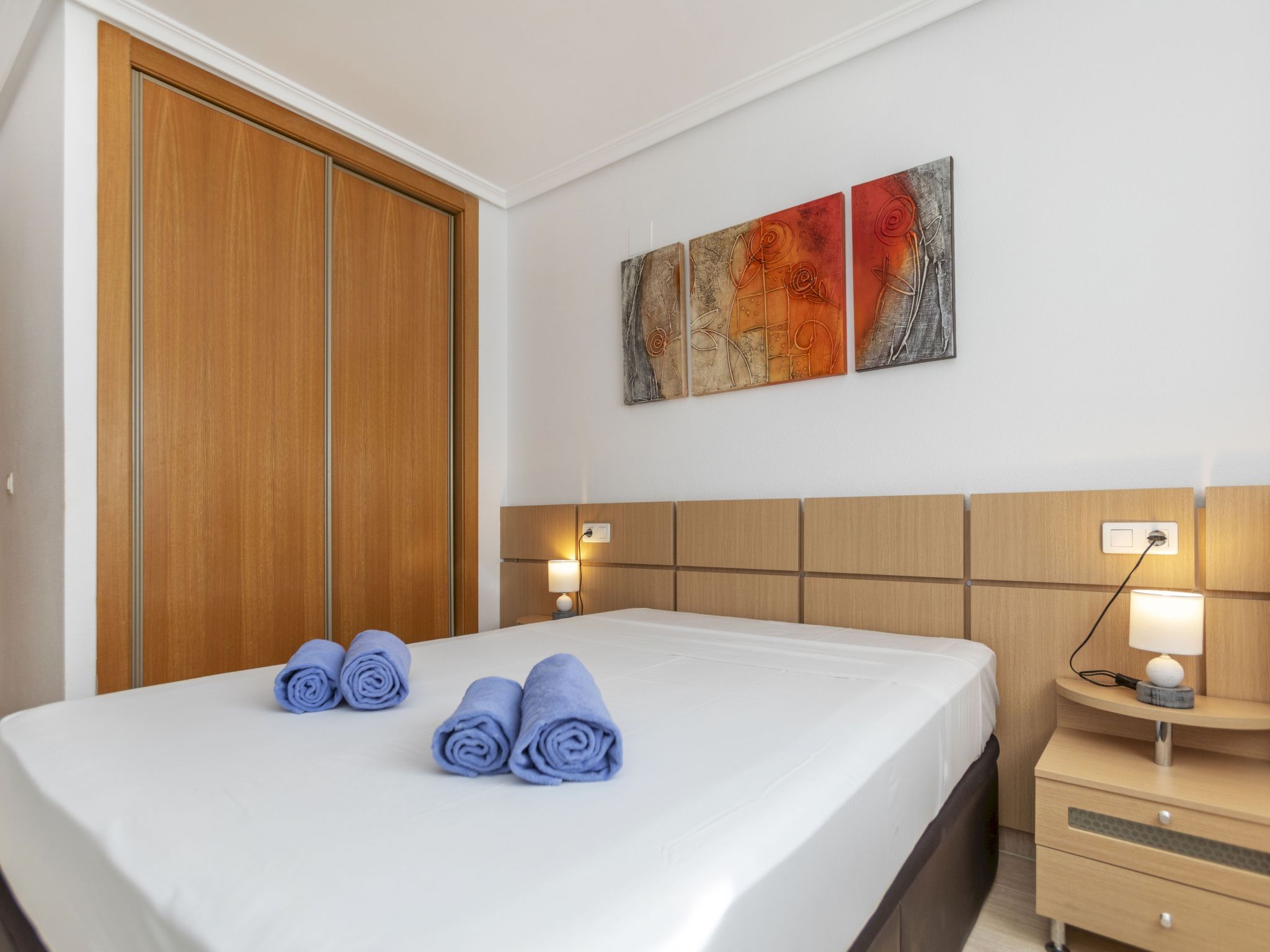 Costa Azahar 1-Drinnen