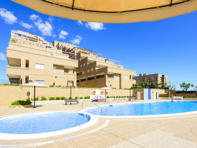 "Sea View - Jardines del Mar I", appartement 3-kamers 65 m2 op de 7e verdieping. Licht, comfortabel en gezellig ingericht: woon-/eetkamer met 1 2-pers divanbed, eettafel, Digitale TV en Flatscreen TV...