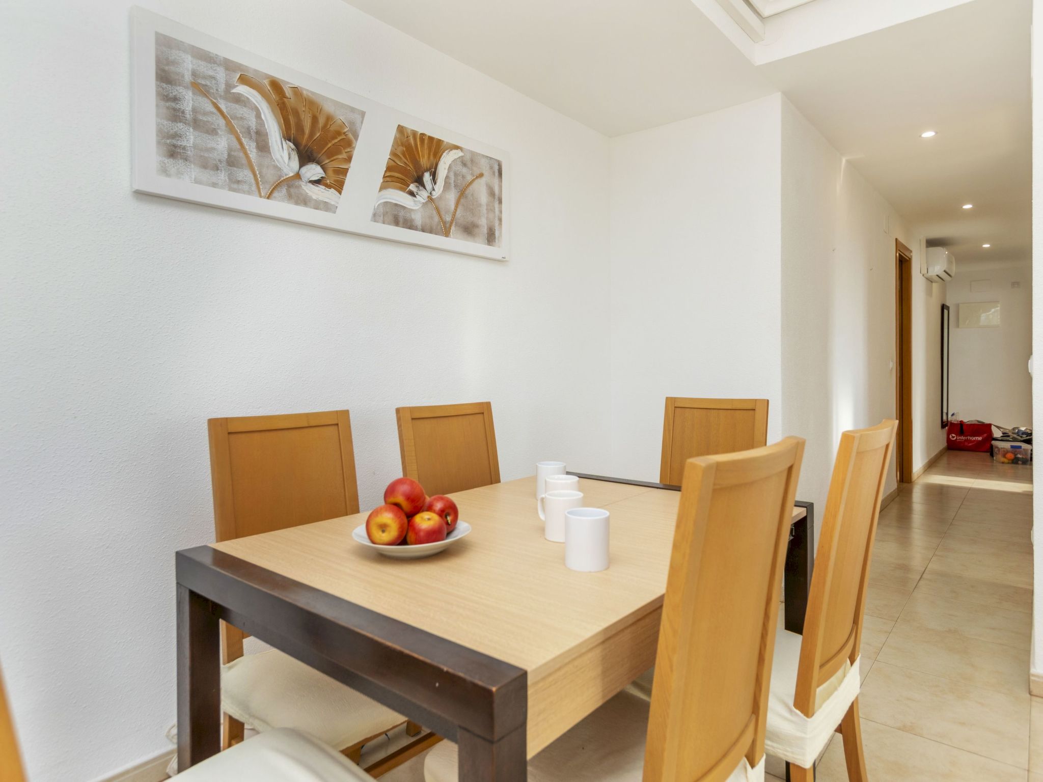 Jardines del Mar I-Inside