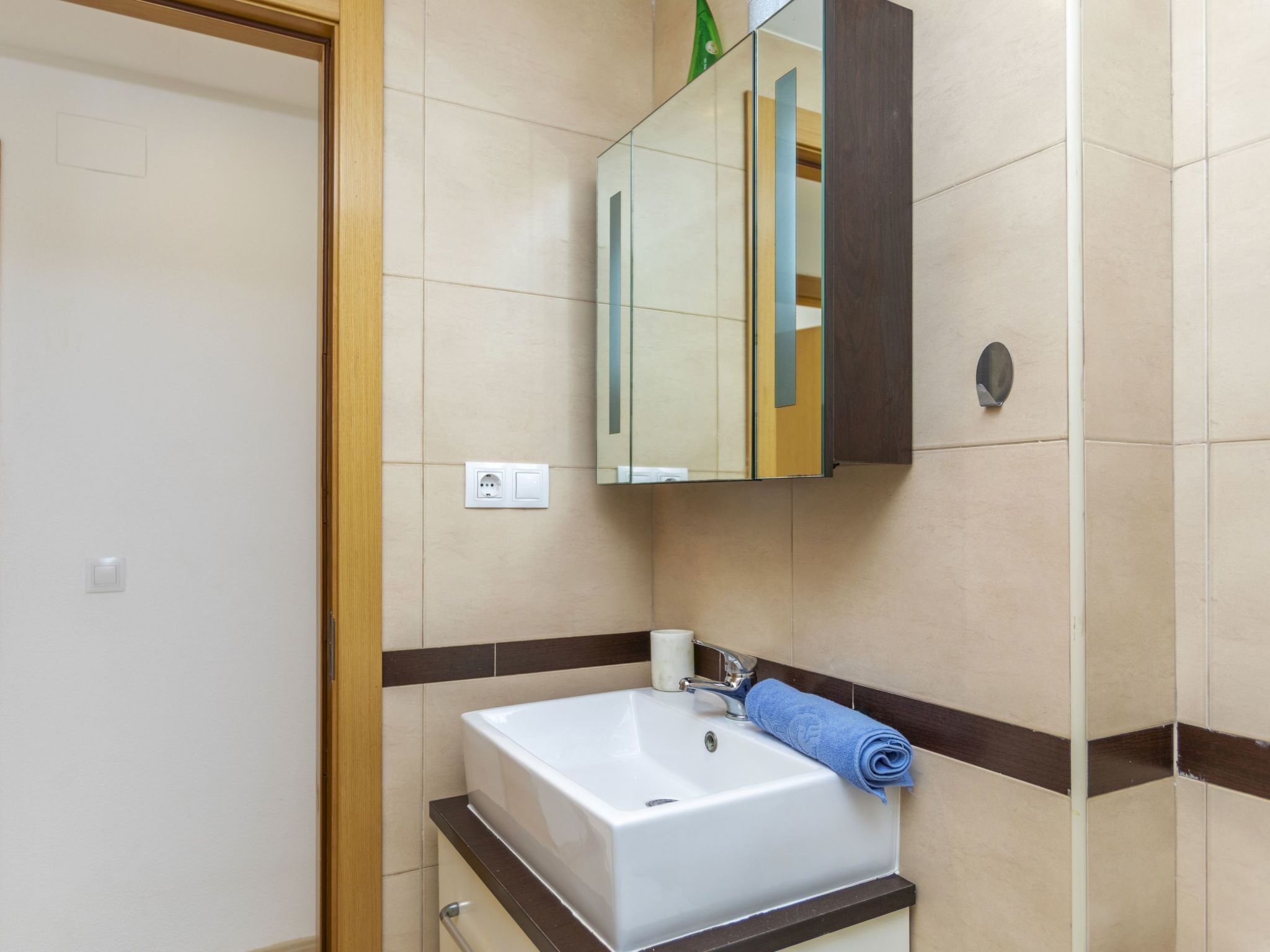 Jardines del Mar I-Inside