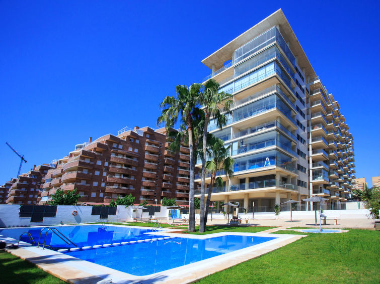 Search and Stay destination Orpesa, VC - Spain from AU$ 277. Terraza al Mar