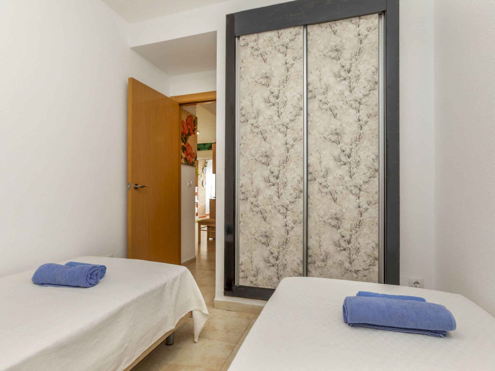 Jardines del Mar III-Inside