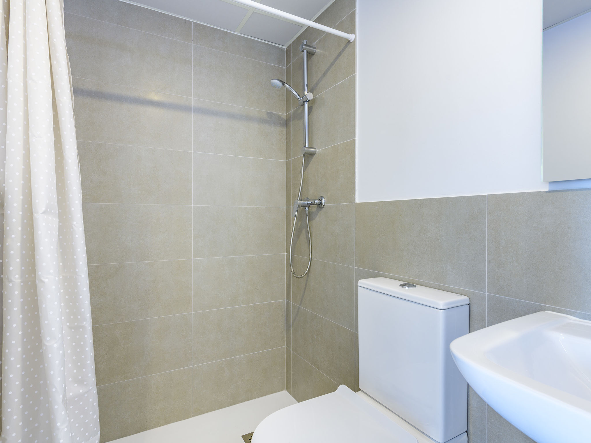 Appartement Gran Canet – Salle de bains, photo 22 sur 34