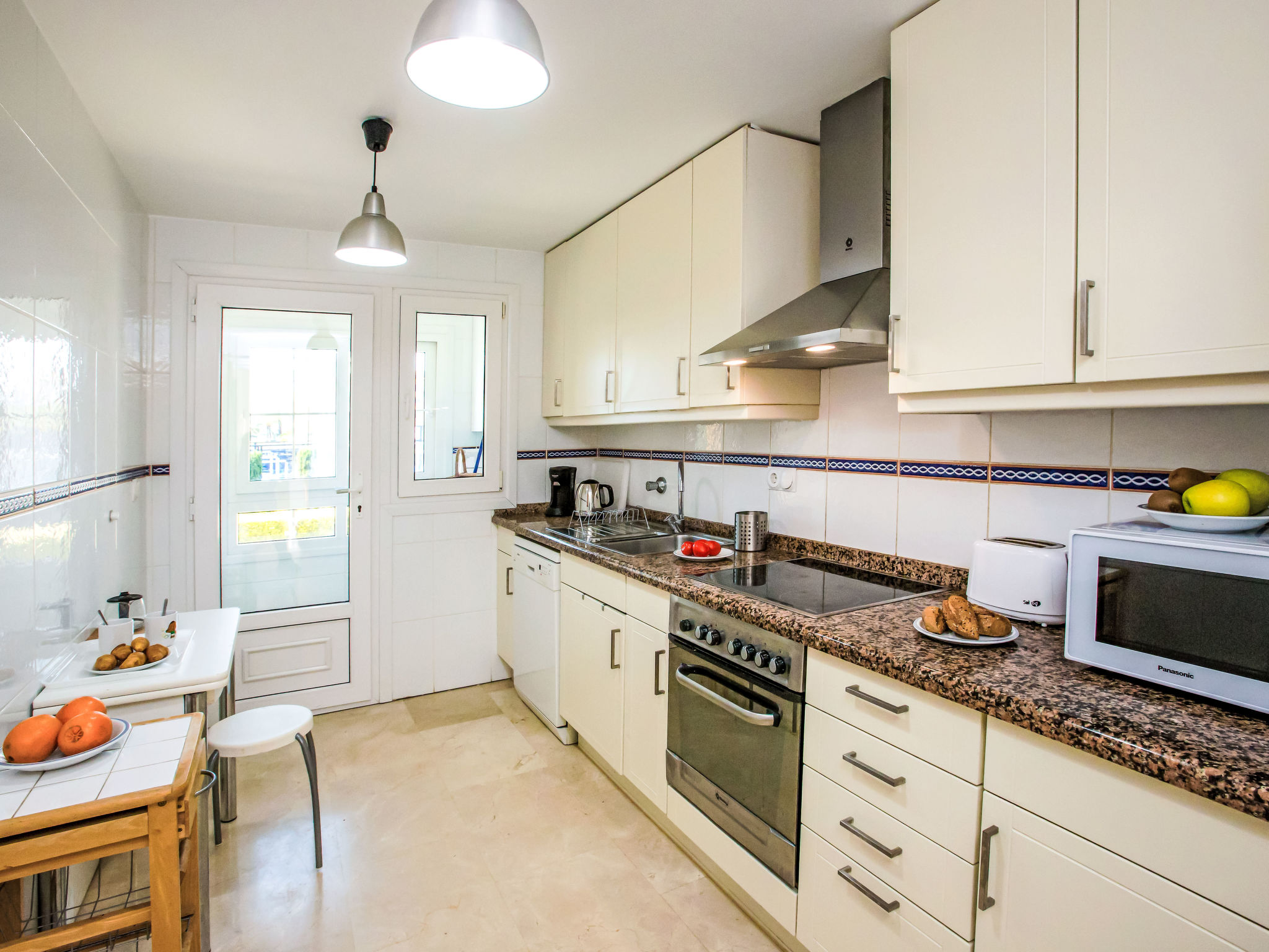 Luxe appartement aan de golfbaan, 550 meter van het strand - foto 13