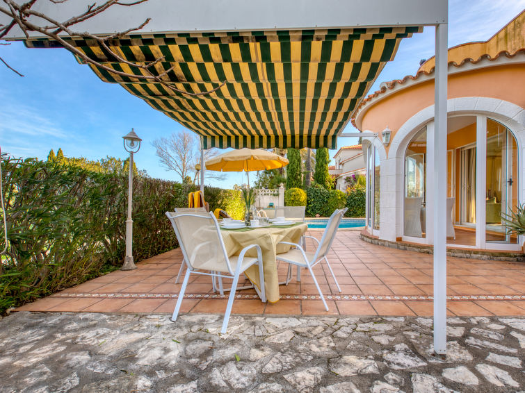 Search and Stay destination Valencia, VC - Spain from AU$ 270. Golf y Playa