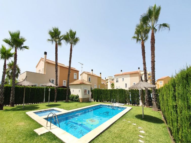 Vakantiehuis Malibu Beach in Oliva: op 1 km van de golfbaan in Oliva