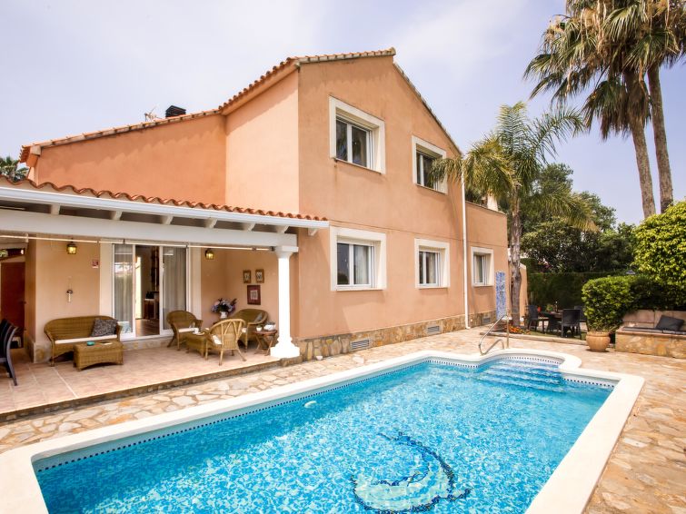 Privézwembad en luxe ruimte in vakantiehuis Casa Larauri Oliva in Oliva