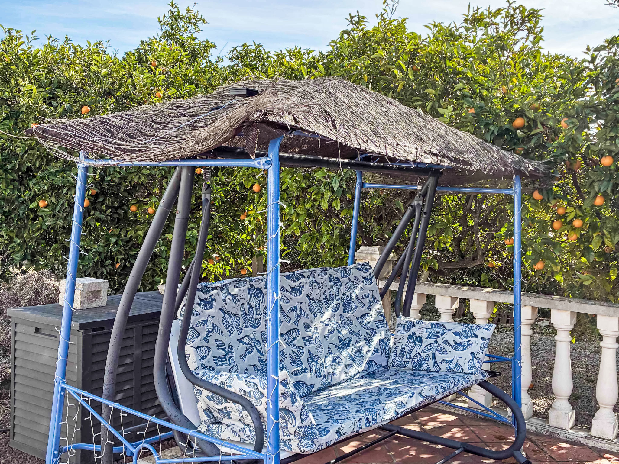 Villa im spanischen Stil mit großem Pool und ein - Draußen
